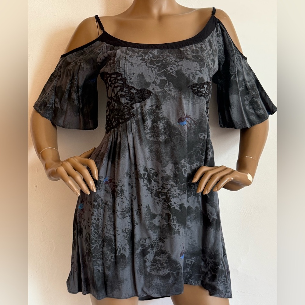 Original ( “VTG” ) Free People Cold Shoulder Dress